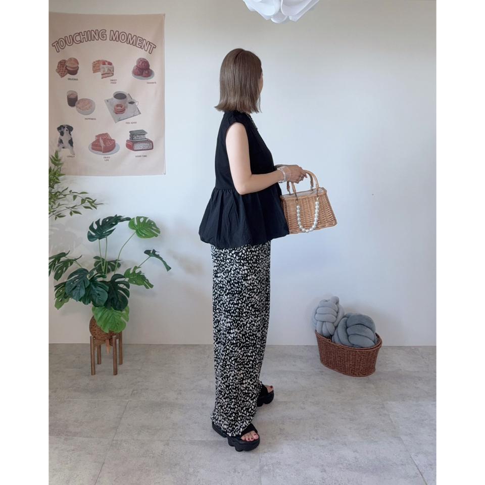 {{.FirstItem.Brand.Name}}({{.FirstItem.Brand.NameKana}})の「{{.FirstItem.Name}}」を使った{{.PostType}}