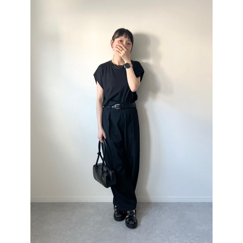 {{.FirstItem.Brand.Name}}({{.FirstItem.Brand.NameKana}})の「{{.FirstItem.Name}}」を使った{{.PostType}}
