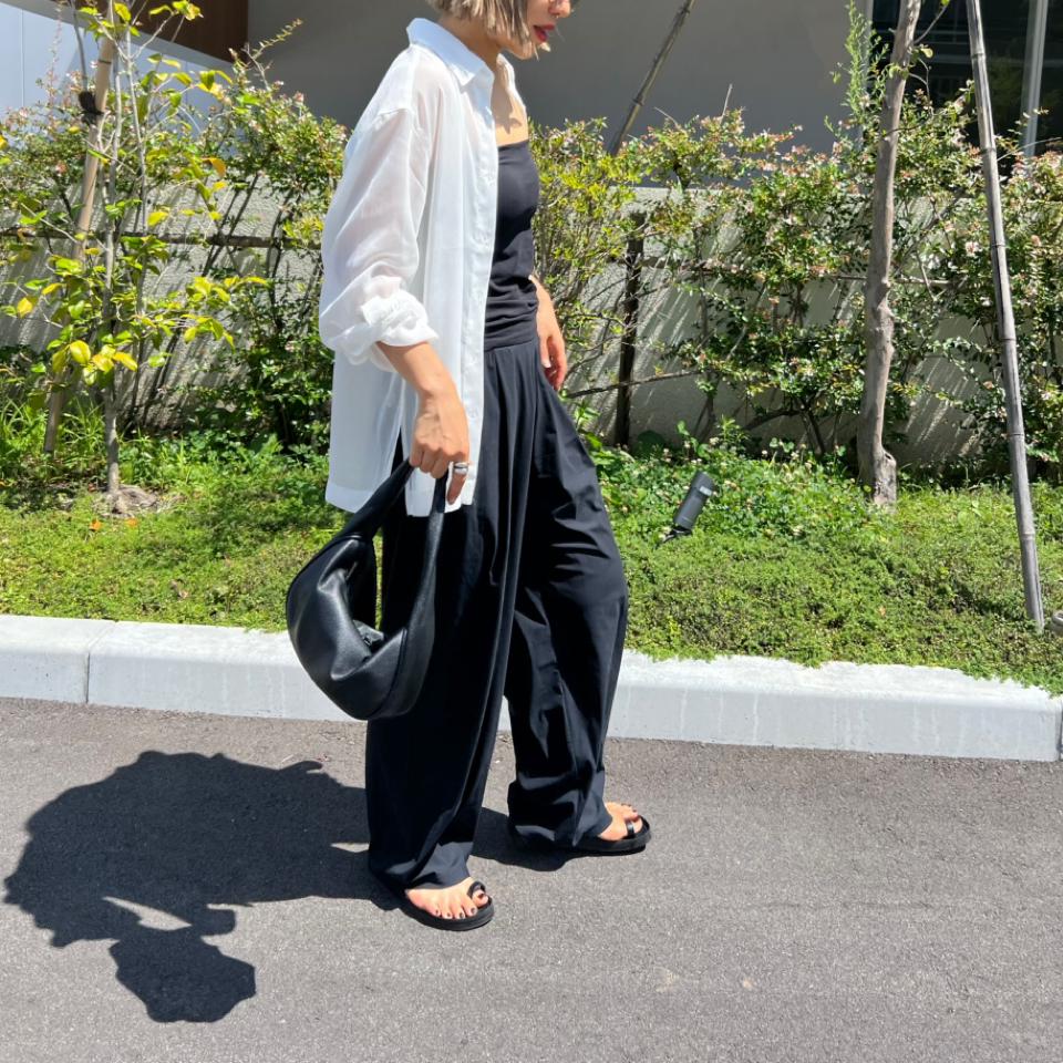 {{.FirstItem.Brand.Name}}({{.FirstItem.Brand.NameKana}})の「{{.FirstItem.Name}}」を使った{{.PostType}}