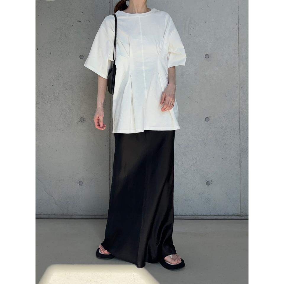 {{.FirstItem.Brand.Name}}({{.FirstItem.Brand.NameKana}})の「{{.FirstItem.Name}}」を使った{{.PostType}}