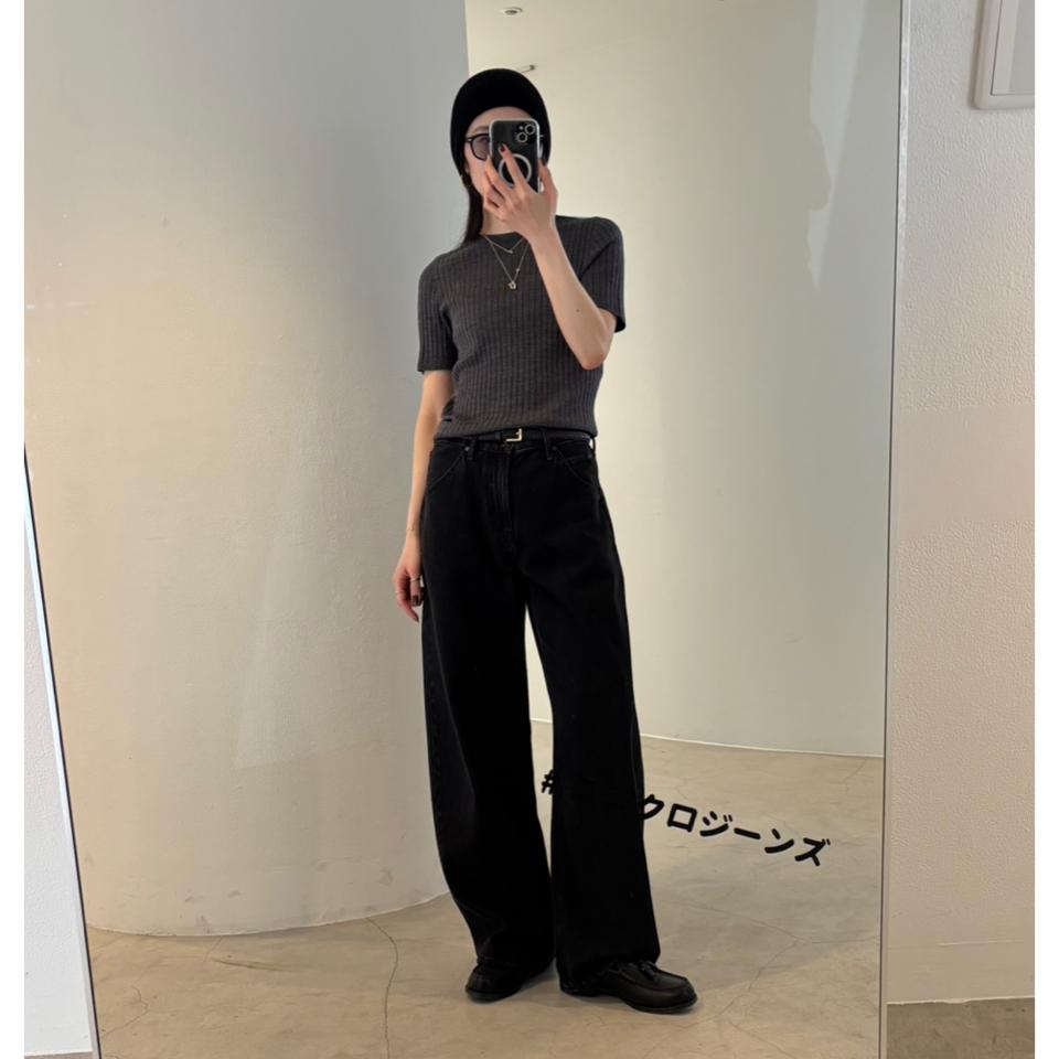 {{.FirstItem.Brand.Name}}({{.FirstItem.Brand.NameKana}})の「{{.FirstItem.Name}}」を使った{{.PostType}}