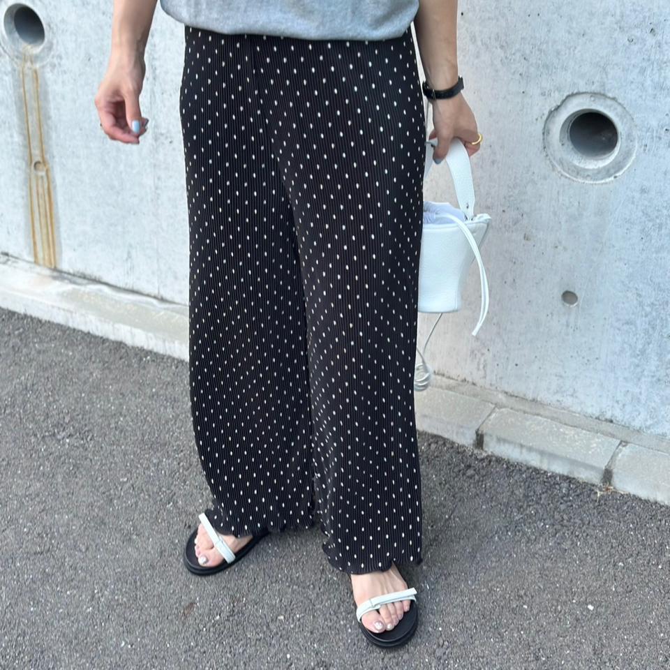 {{.FirstItem.Brand.Name}}({{.FirstItem.Brand.NameKana}})の「{{.FirstItem.Name}}」を使った{{.PostType}}