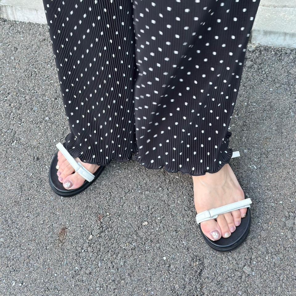 {{.FirstItem.Brand.Name}}({{.FirstItem.Brand.NameKana}})の「{{.FirstItem.Name}}」を使った{{.PostType}}