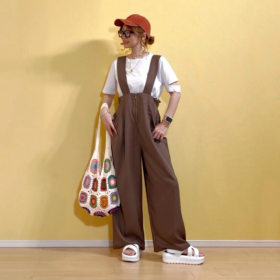 {{.FirstItem.Brand.Name}}({{.FirstItem.Brand.NameKana}})の「{{.FirstItem.Name}}」を使った{{.PostType}}