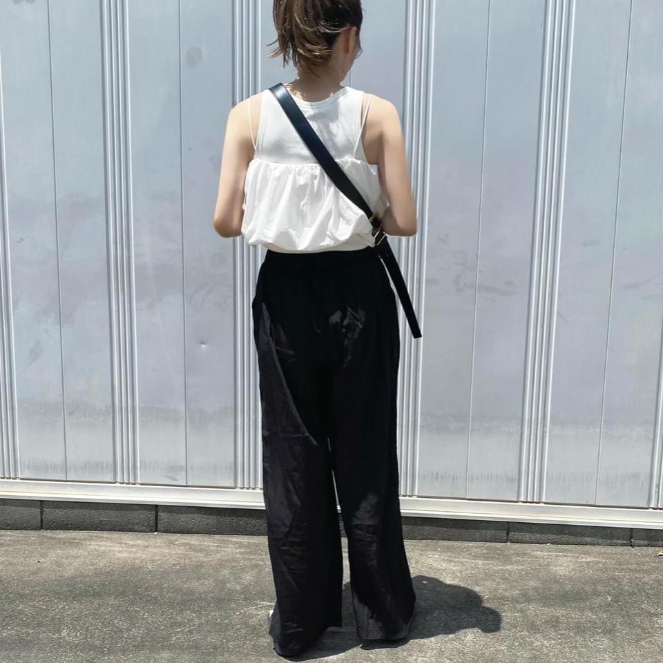 {{.FirstItem.Brand.Name}}({{.FirstItem.Brand.NameKana}})の「{{.FirstItem.Name}}」を使った{{.PostType}}