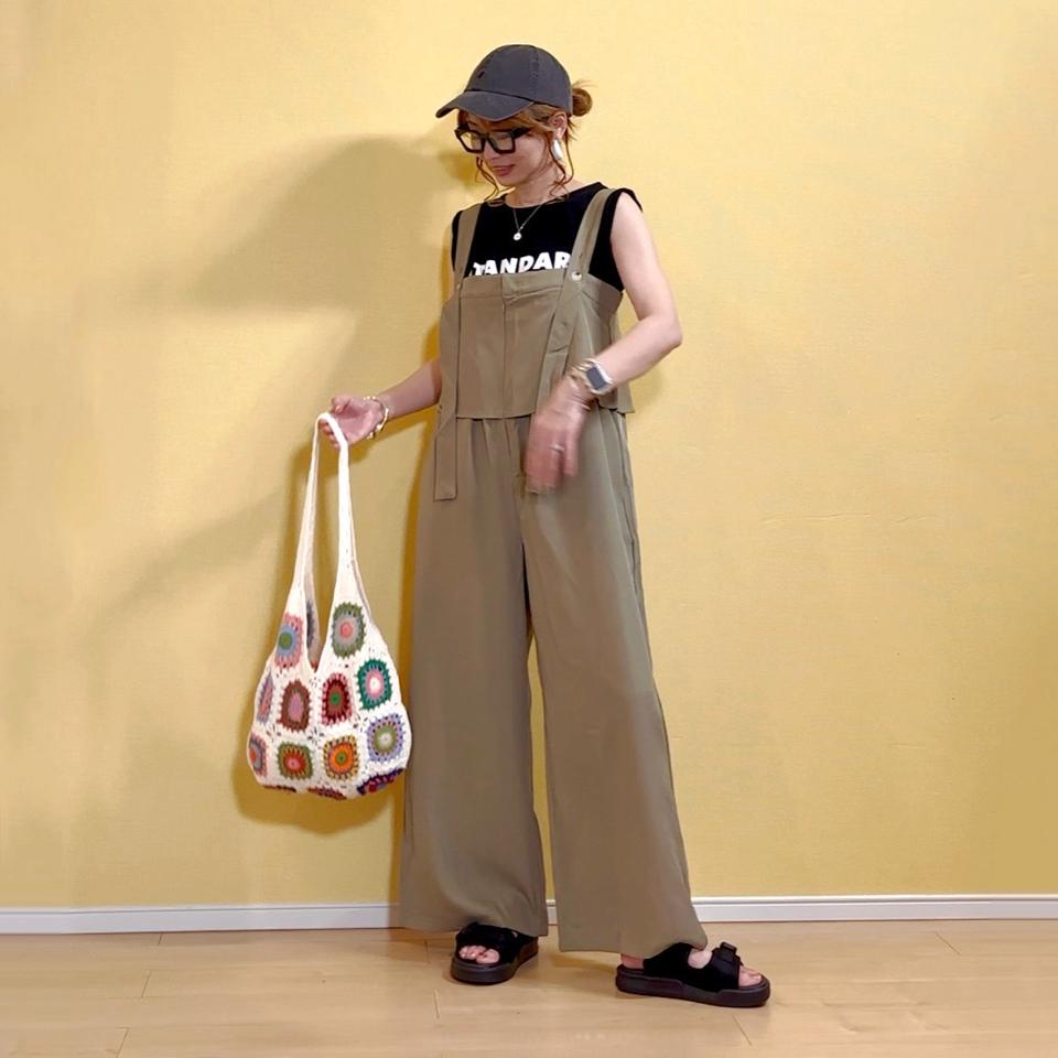 {{.FirstItem.Brand.Name}}({{.FirstItem.Brand.NameKana}})の「{{.FirstItem.Name}}」を使った{{.PostType}}