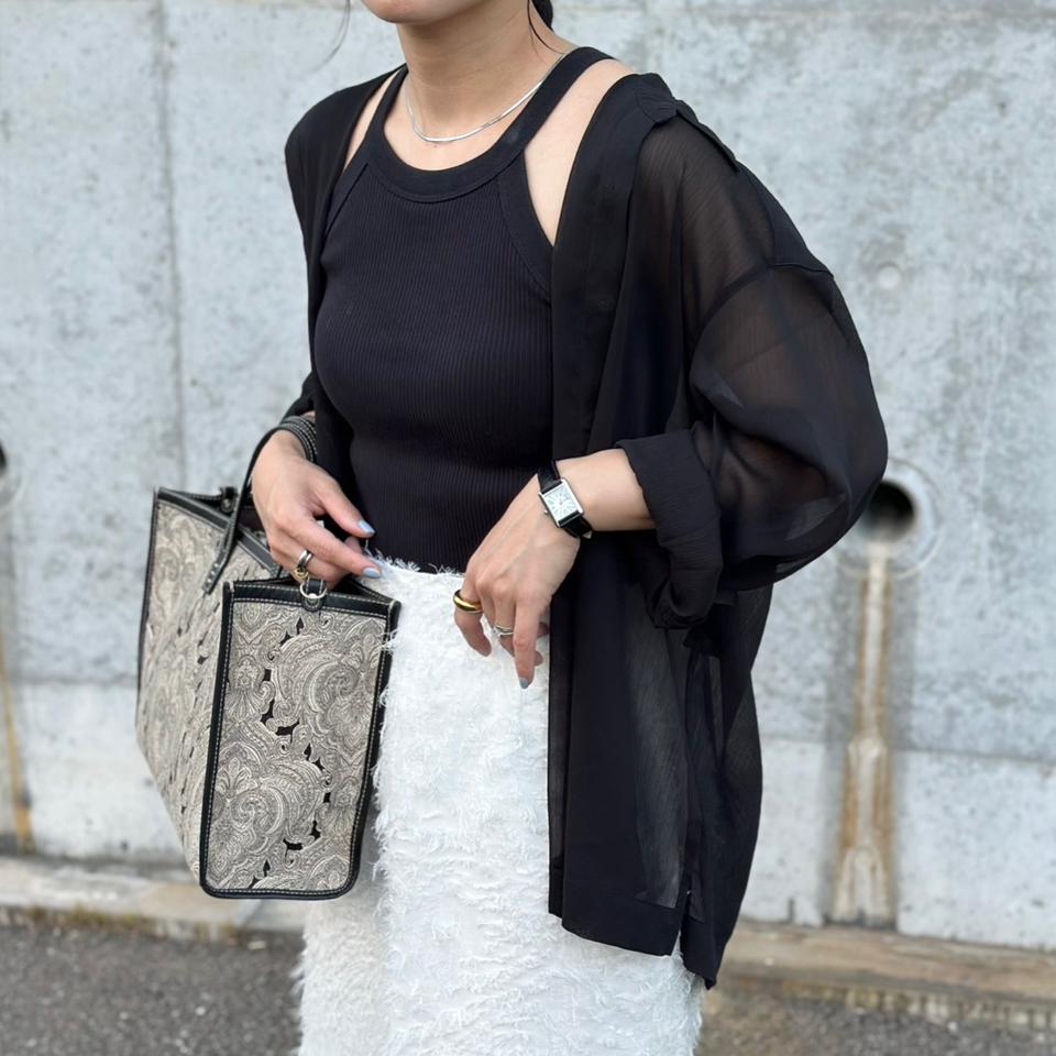{{.FirstItem.Brand.Name}}({{.FirstItem.Brand.NameKana}})の「{{.FirstItem.Name}}」を使った{{.PostType}}