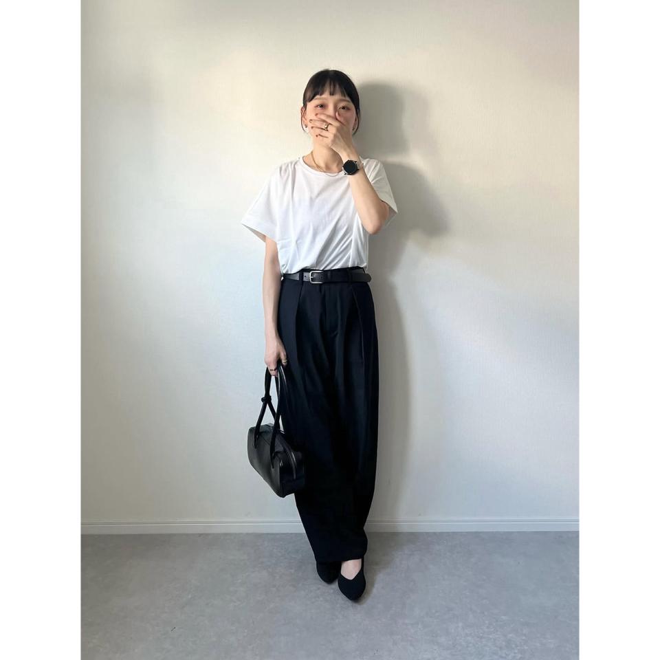 {{.FirstItem.Brand.Name}}({{.FirstItem.Brand.NameKana}})の「{{.FirstItem.Name}}」を使った{{.PostType}}