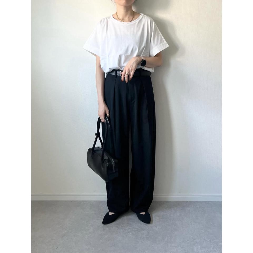 {{.FirstItem.Brand.Name}}({{.FirstItem.Brand.NameKana}})の「{{.FirstItem.Name}}」を使った{{.PostType}}
