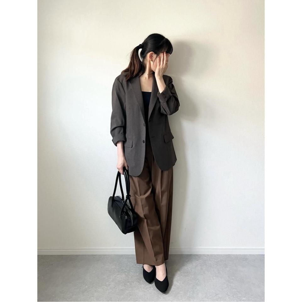 {{.FirstItem.Brand.Name}}({{.FirstItem.Brand.NameKana}})の「{{.FirstItem.Name}}」を使った{{.PostType}}