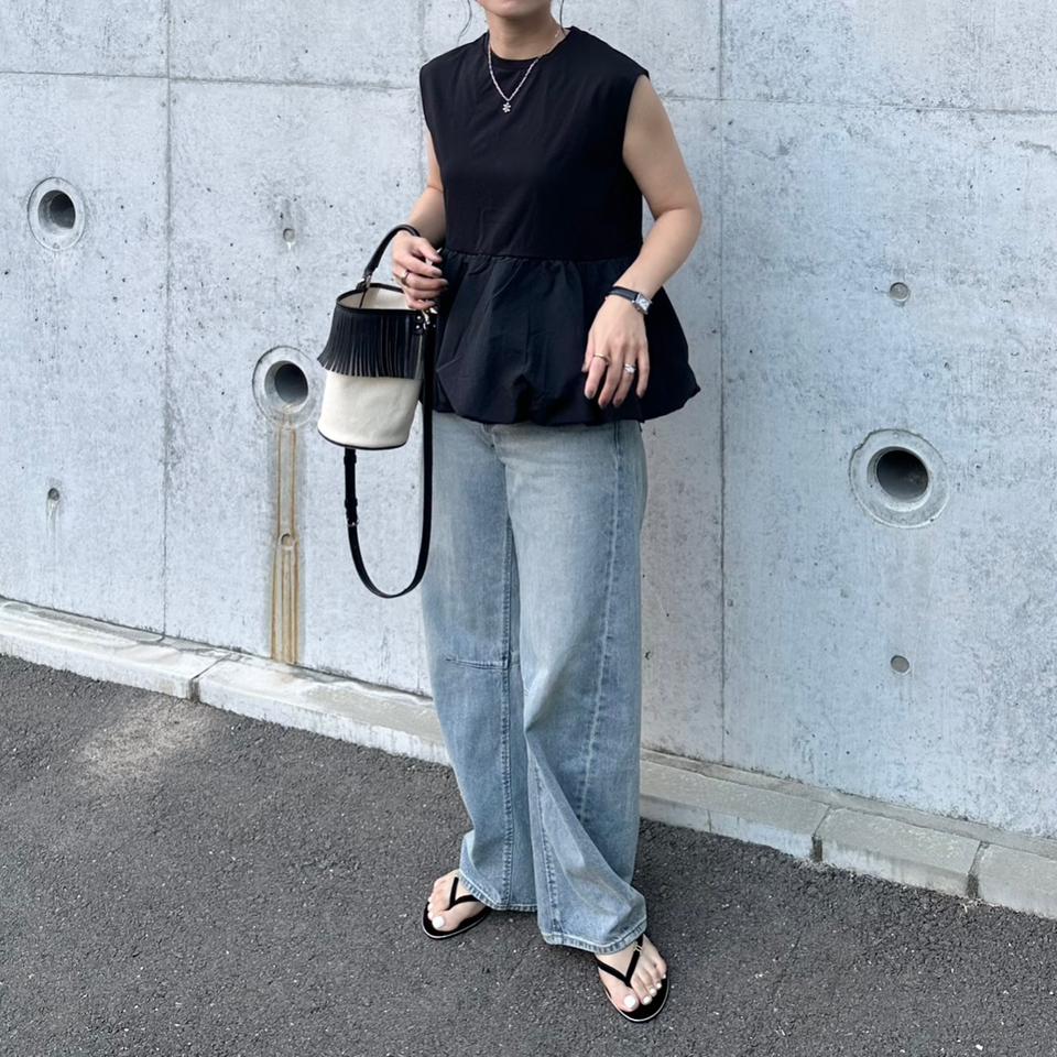 {{.FirstItem.Brand.Name}}({{.FirstItem.Brand.NameKana}})の「{{.FirstItem.Name}}」を使った{{.PostType}}