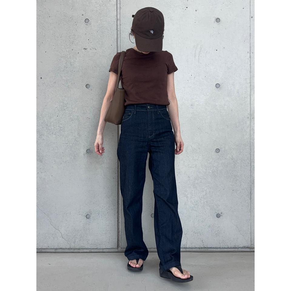 {{.FirstItem.Brand.Name}}({{.FirstItem.Brand.NameKana}})の「{{.FirstItem.Name}}」を使った{{.PostType}}