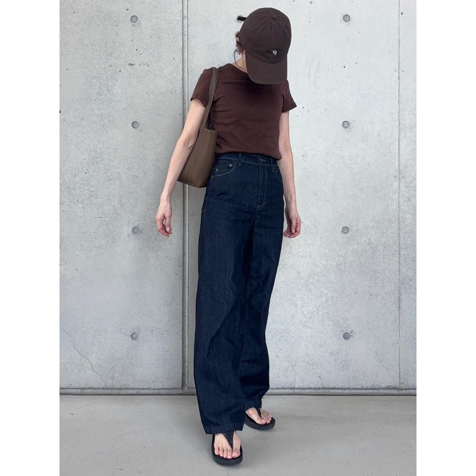 {{.FirstItem.Brand.Name}}({{.FirstItem.Brand.NameKana}})の「{{.FirstItem.Name}}」を使った{{.PostType}}