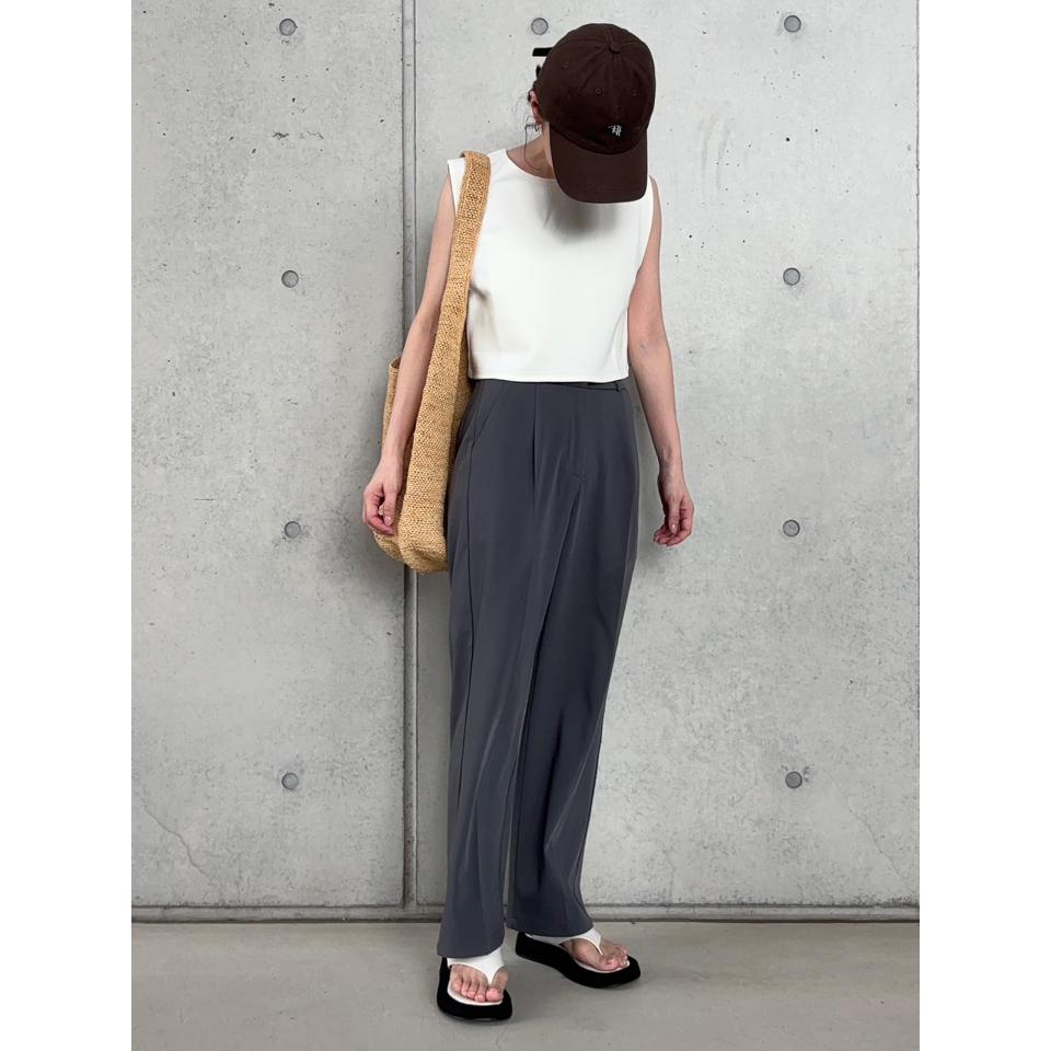 {{.FirstItem.Brand.Name}}({{.FirstItem.Brand.NameKana}})の「{{.FirstItem.Name}}」を使った{{.PostType}}