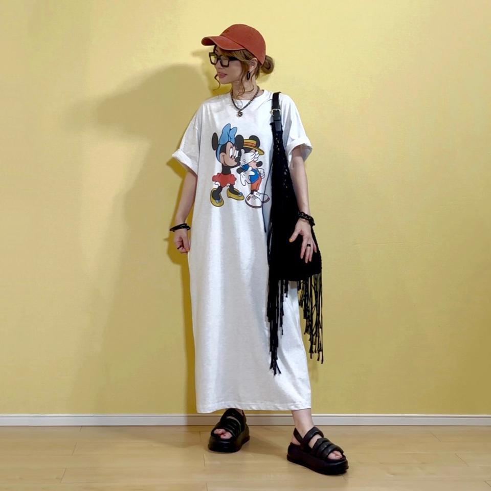 {{.FirstItem.Brand.Name}}({{.FirstItem.Brand.NameKana}})の「{{.FirstItem.Name}}」を使った{{.PostType}}