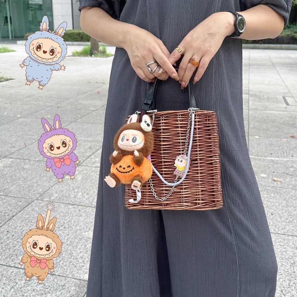 {{.FirstItem.Brand.Name}}({{.FirstItem.Brand.NameKana}})の「{{.FirstItem.Name}}」を使った{{.PostType}}