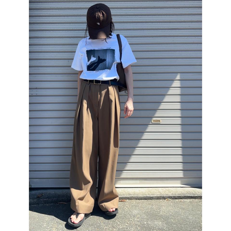 {{.FirstItem.Brand.Name}}({{.FirstItem.Brand.NameKana}})の「{{.FirstItem.Name}}」を使った{{.PostType}}