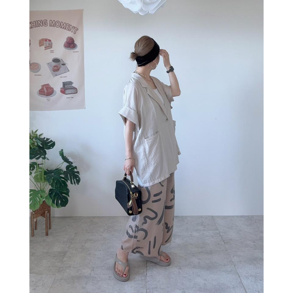{{.FirstItem.Brand.Name}}({{.FirstItem.Brand.NameKana}})の「{{.FirstItem.Name}}」を使った{{.PostType}}