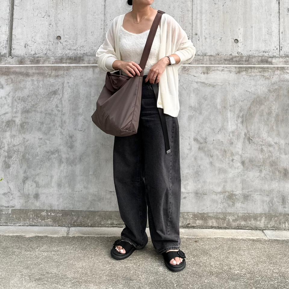 {{.FirstItem.Brand.Name}}({{.FirstItem.Brand.NameKana}})の「{{.FirstItem.Name}}」を使った{{.PostType}}