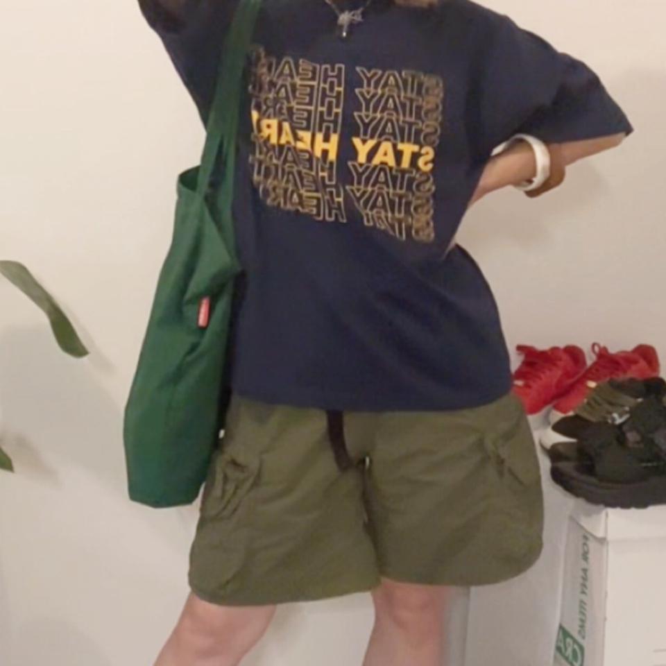 {{.FirstItem.Brand.Name}}({{.FirstItem.Brand.NameKana}})の「{{.FirstItem.Name}}」を使った{{.PostType}}