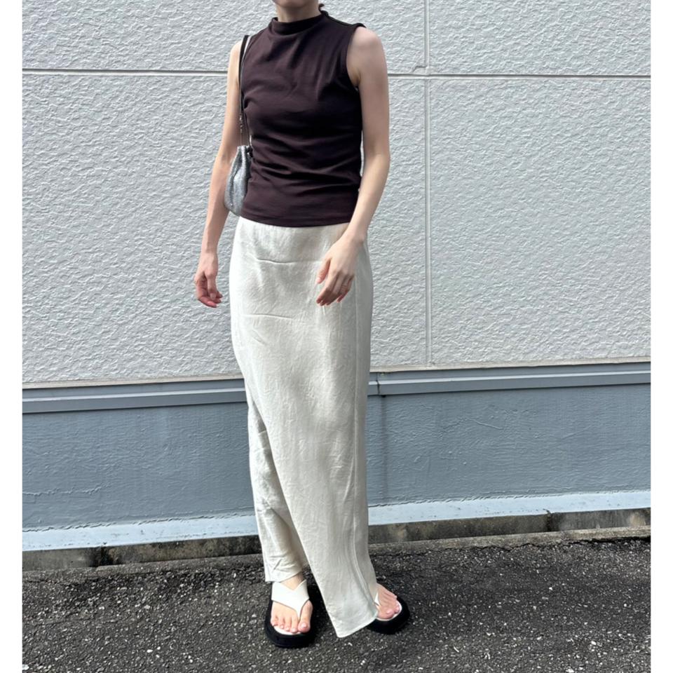 {{.FirstItem.Brand.Name}}({{.FirstItem.Brand.NameKana}})の「{{.FirstItem.Name}}」を使った{{.PostType}}