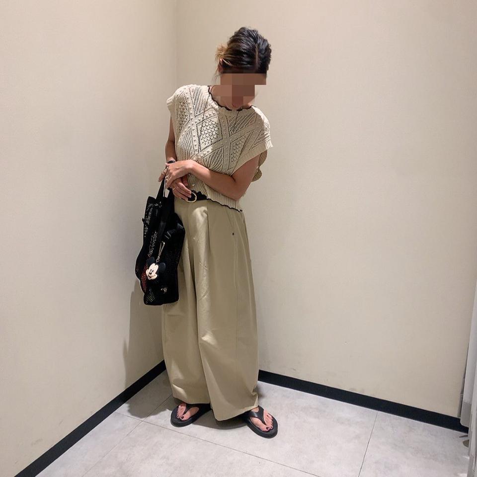 {{.FirstItem.Brand.Name}}({{.FirstItem.Brand.NameKana}})の「{{.FirstItem.Name}}」を使った{{.PostType}}