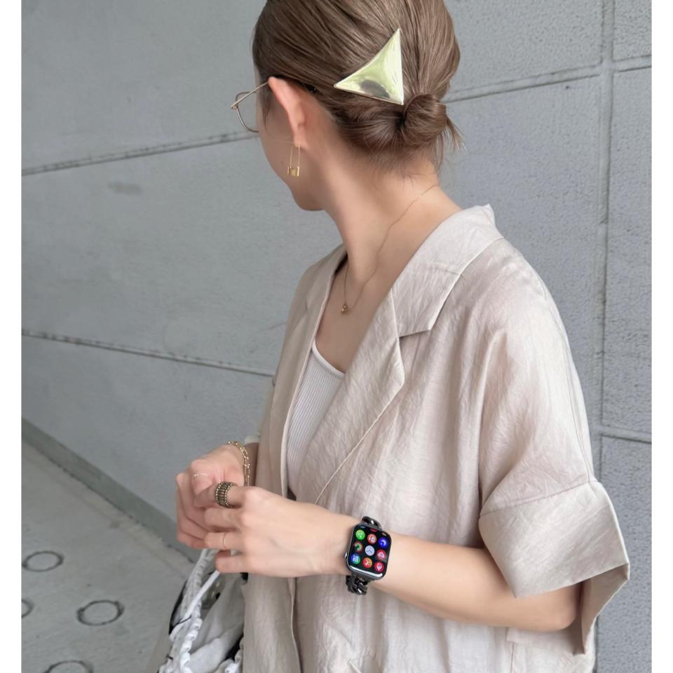 {{.FirstItem.Brand.Name}}({{.FirstItem.Brand.NameKana}})の「{{.FirstItem.Name}}」を使った{{.PostType}}