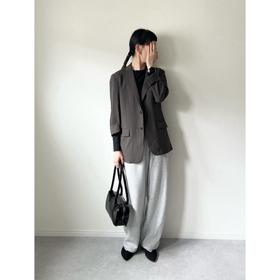 {{.FirstItem.Brand.Name}}({{.FirstItem.Brand.NameKana}})の「{{.FirstItem.Name}}」を使った{{.PostType}}
