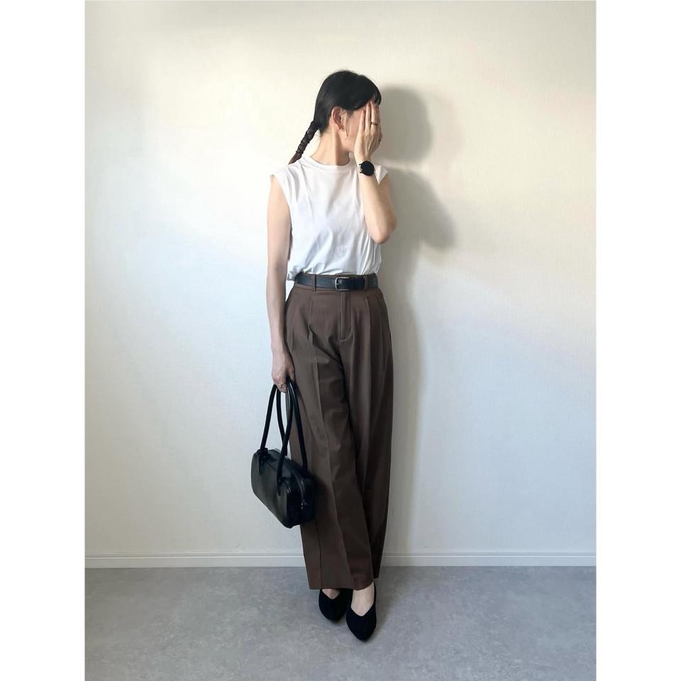 {{.FirstItem.Brand.Name}}({{.FirstItem.Brand.NameKana}})の「{{.FirstItem.Name}}」を使った{{.PostType}}