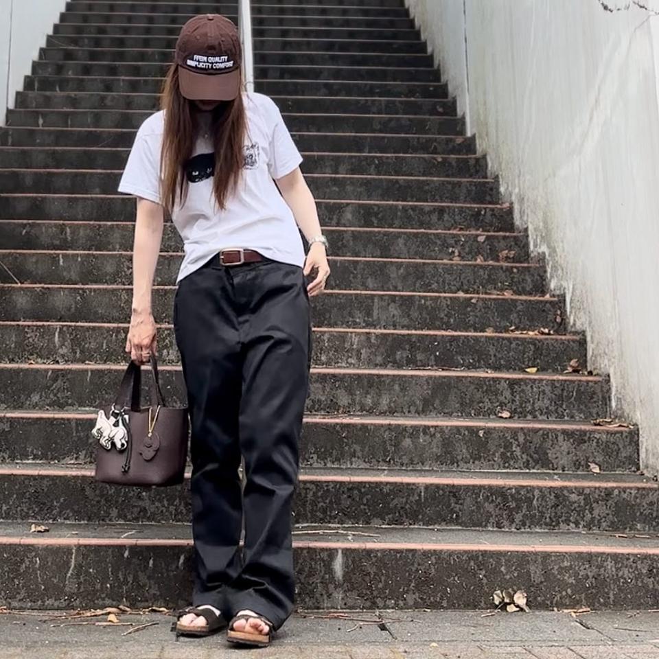 {{.FirstItem.Brand.Name}}({{.FirstItem.Brand.NameKana}})の「{{.FirstItem.Name}}」を使った{{.PostType}}