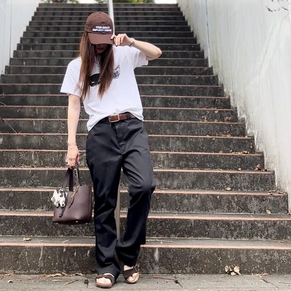 {{.FirstItem.Brand.Name}}({{.FirstItem.Brand.NameKana}})の「{{.FirstItem.Name}}」を使った{{.PostType}}