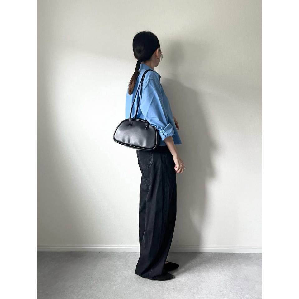 {{.FirstItem.Brand.Name}}({{.FirstItem.Brand.NameKana}})の「{{.FirstItem.Name}}」を使った{{.PostType}}