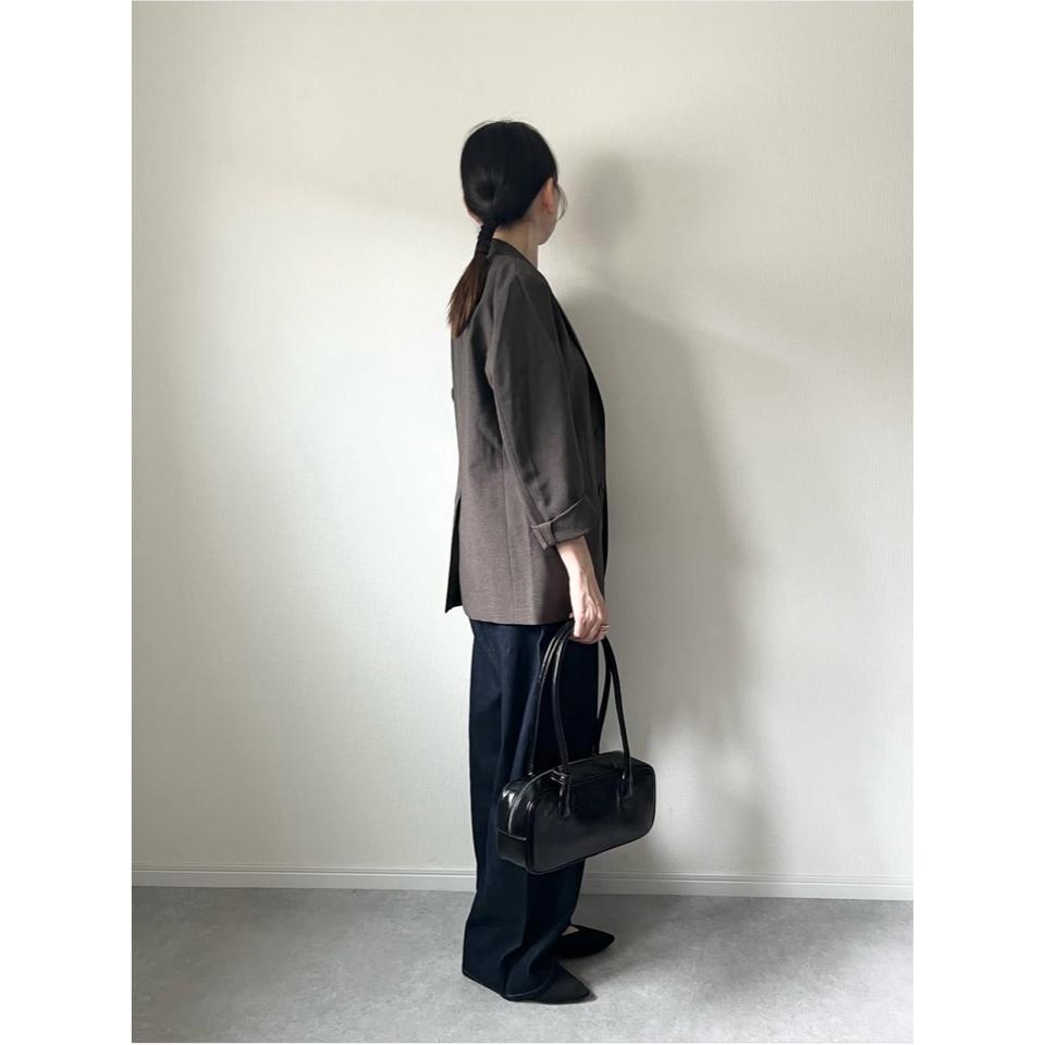 {{.FirstItem.Brand.Name}}({{.FirstItem.Brand.NameKana}})の「{{.FirstItem.Name}}」を使った{{.PostType}}