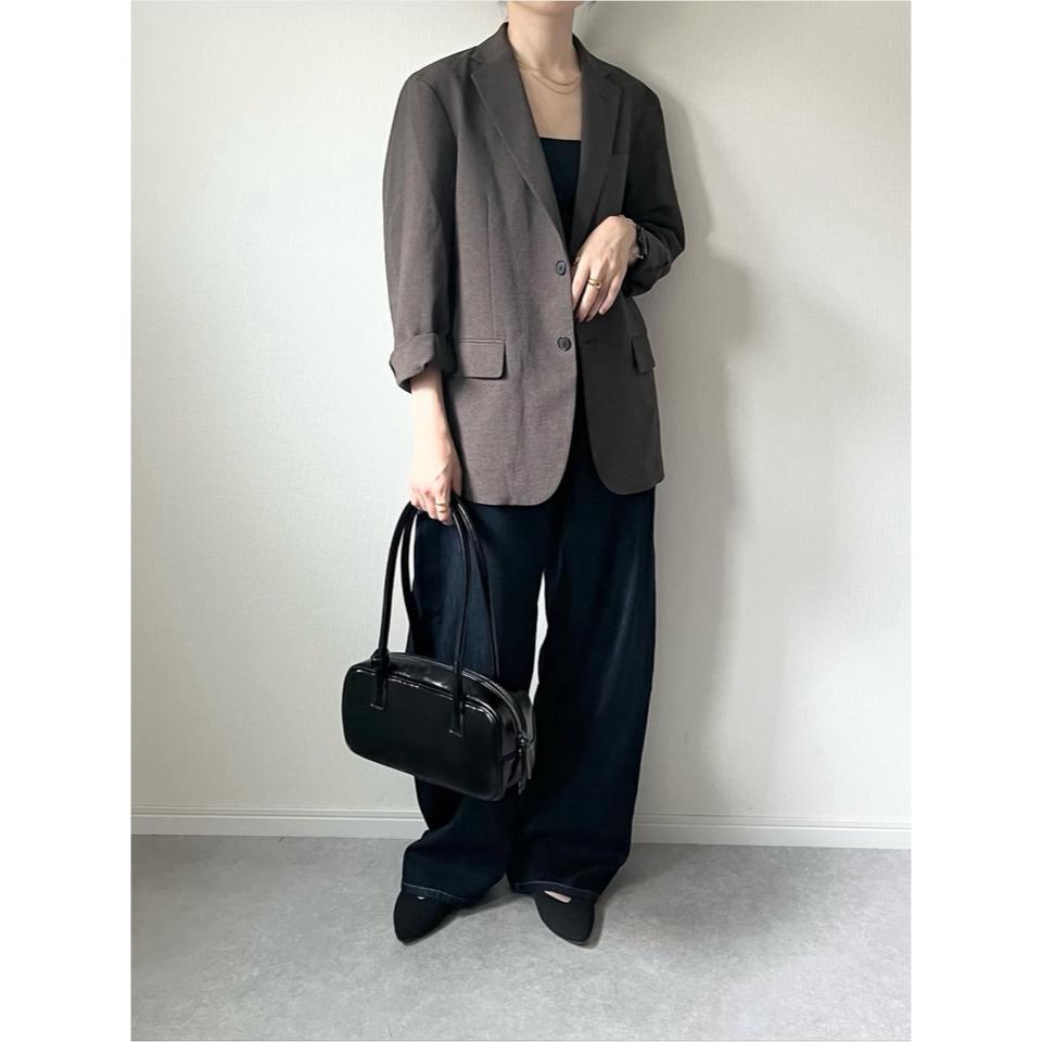 {{.FirstItem.Brand.Name}}({{.FirstItem.Brand.NameKana}})の「{{.FirstItem.Name}}」を使った{{.PostType}}