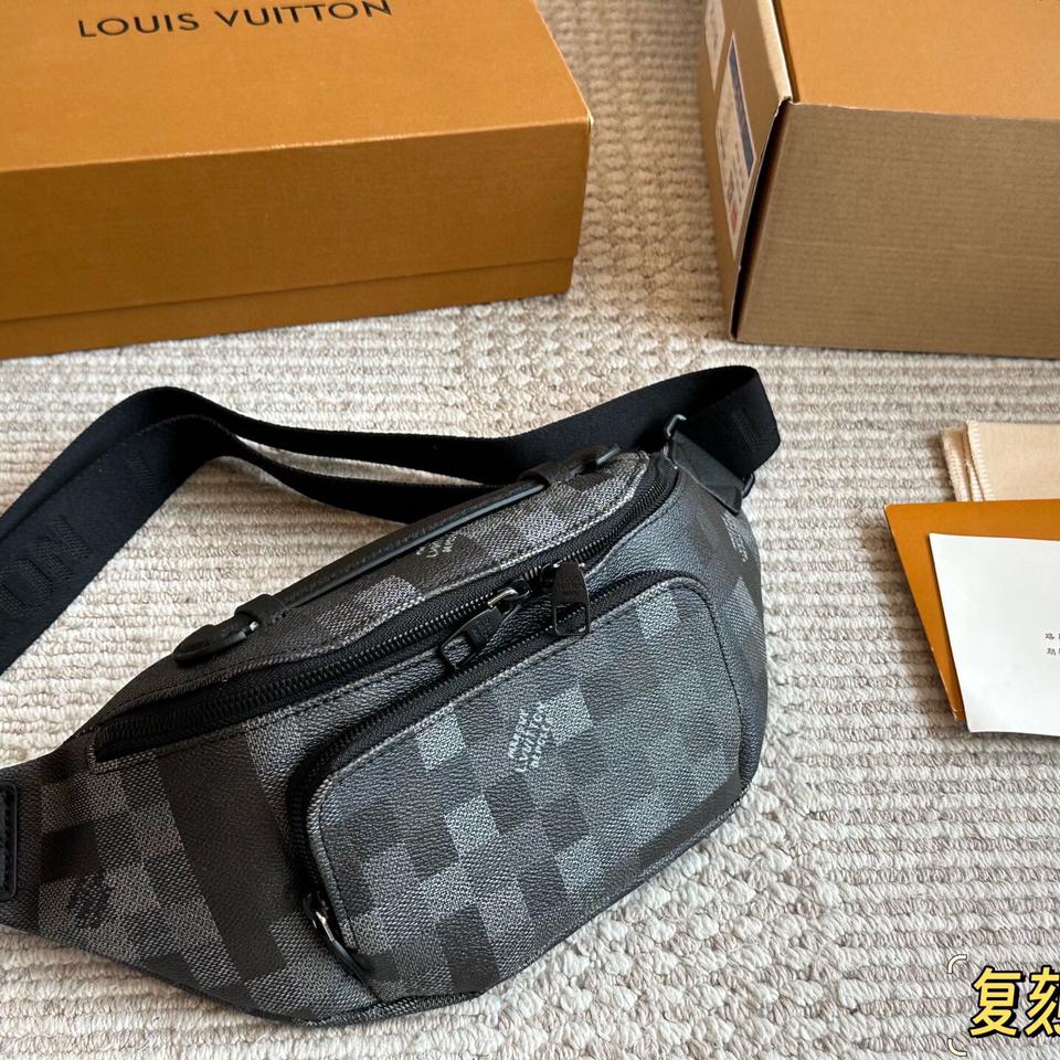 {{.FirstItem.Brand.Name}}({{.FirstItem.Brand.NameKana}})の「{{.FirstItem.Name}}」を使った{{.PostType}}
