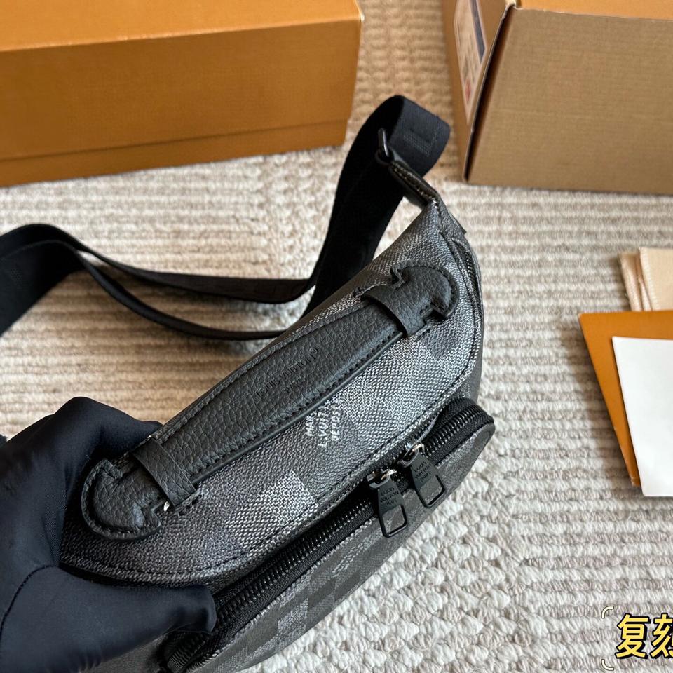 {{.FirstItem.Brand.Name}}({{.FirstItem.Brand.NameKana}})の「{{.FirstItem.Name}}」を使った{{.PostType}}