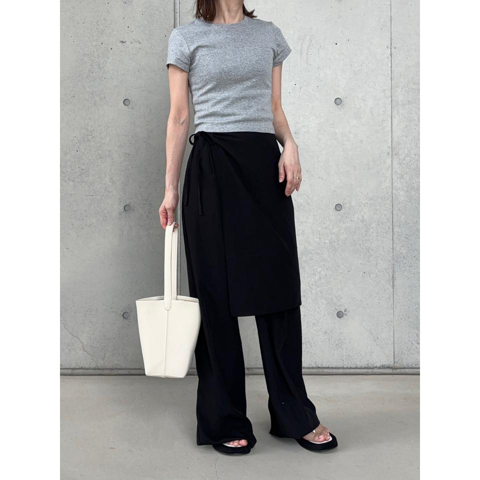 {{.FirstItem.Brand.Name}}({{.FirstItem.Brand.NameKana}})の「{{.FirstItem.Name}}」を使った{{.PostType}}