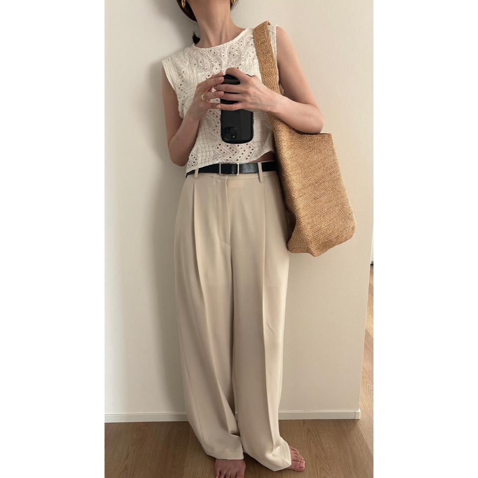 {{.FirstItem.Brand.Name}}({{.FirstItem.Brand.NameKana}})の「{{.FirstItem.Name}}」を使った{{.PostType}}