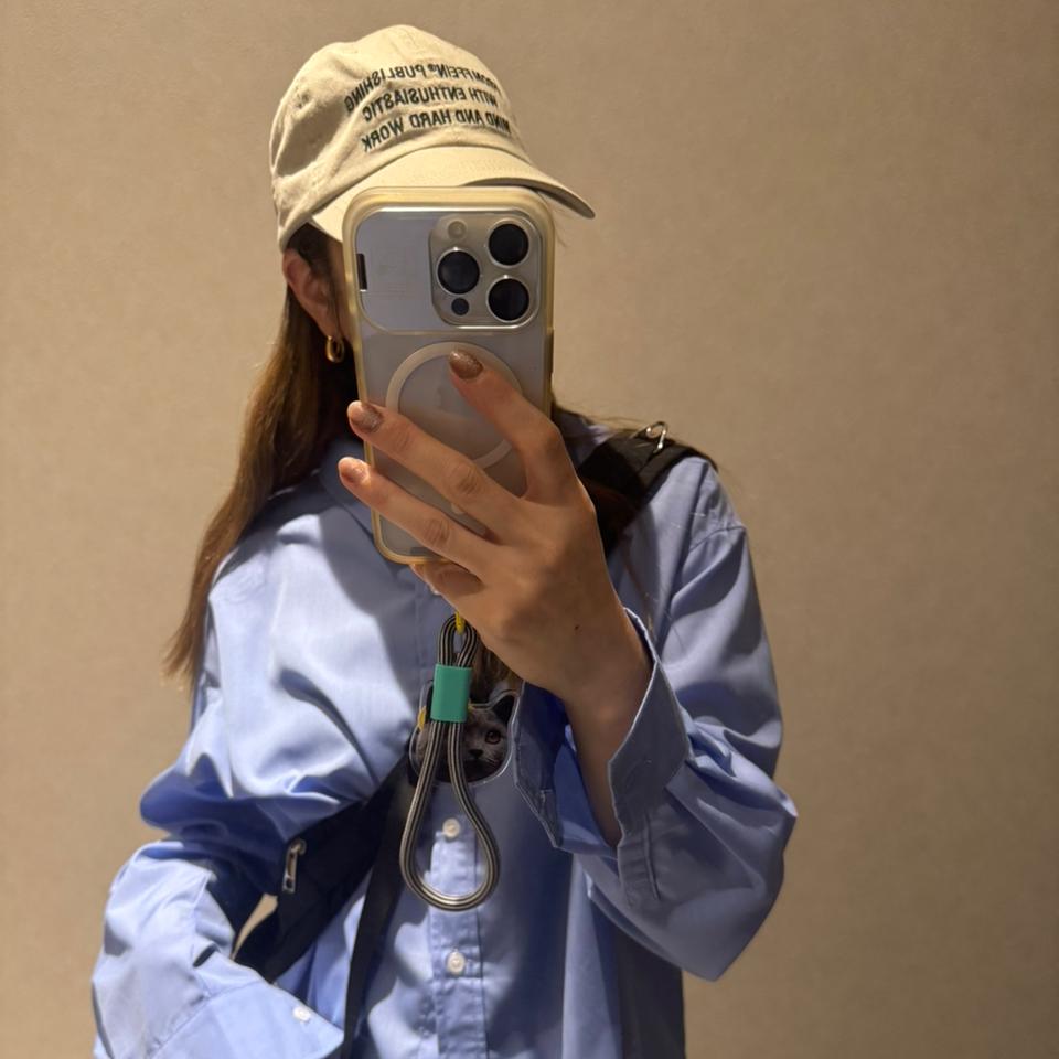 {{.FirstItem.Brand.Name}}({{.FirstItem.Brand.NameKana}})の「{{.FirstItem.Name}}」を使った{{.PostType}}
