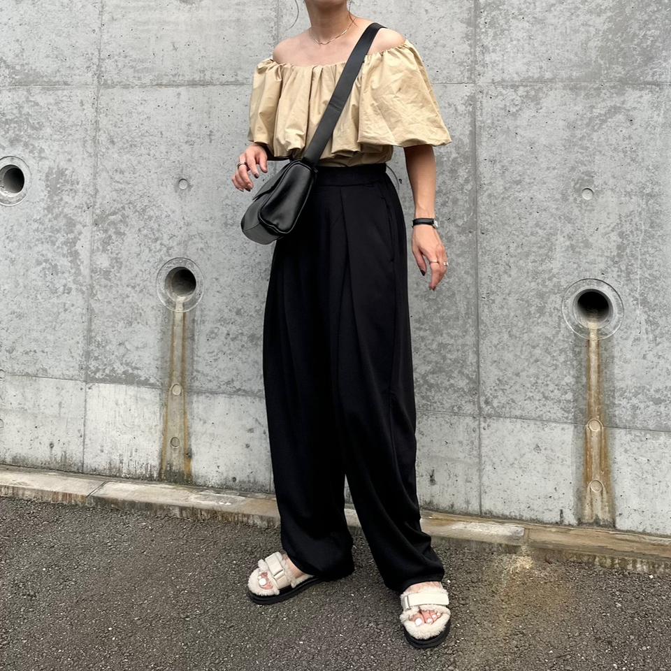 {{.FirstItem.Brand.Name}}({{.FirstItem.Brand.NameKana}})の「{{.FirstItem.Name}}」を使った{{.PostType}}