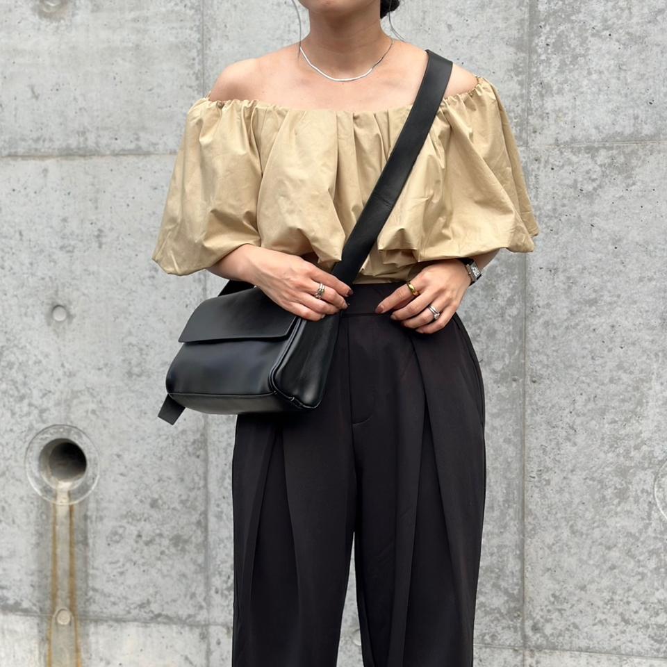 {{.FirstItem.Brand.Name}}({{.FirstItem.Brand.NameKana}})の「{{.FirstItem.Name}}」を使った{{.PostType}}