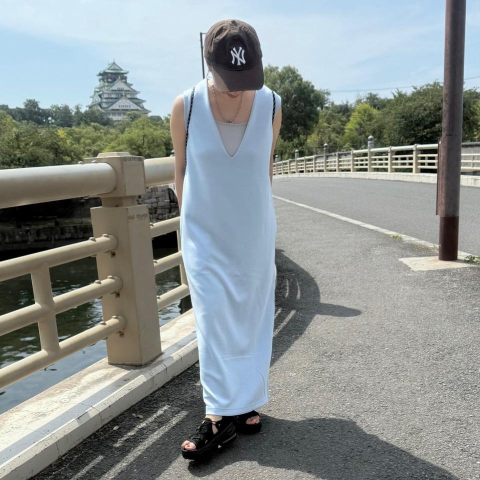 {{.FirstItem.Brand.Name}}({{.FirstItem.Brand.NameKana}})の「{{.FirstItem.Name}}」を使った{{.PostType}}