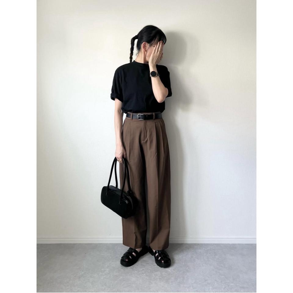 {{.FirstItem.Brand.Name}}({{.FirstItem.Brand.NameKana}})の「{{.FirstItem.Name}}」を使った{{.PostType}}