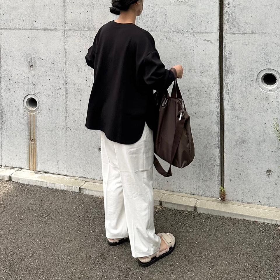 {{.FirstItem.Brand.Name}}({{.FirstItem.Brand.NameKana}})の「{{.FirstItem.Name}}」を使った{{.PostType}}