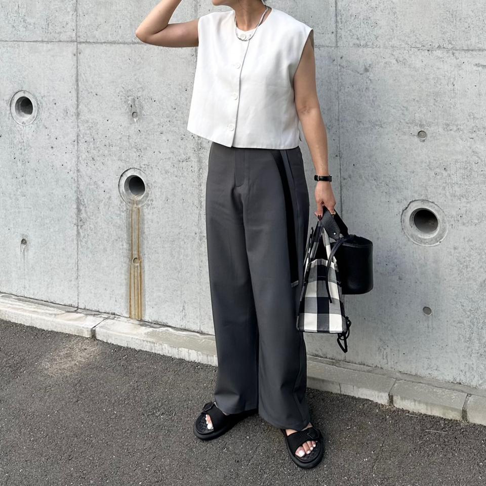 {{.FirstItem.Brand.Name}}({{.FirstItem.Brand.NameKana}})の「{{.FirstItem.Name}}」を使った{{.PostType}}