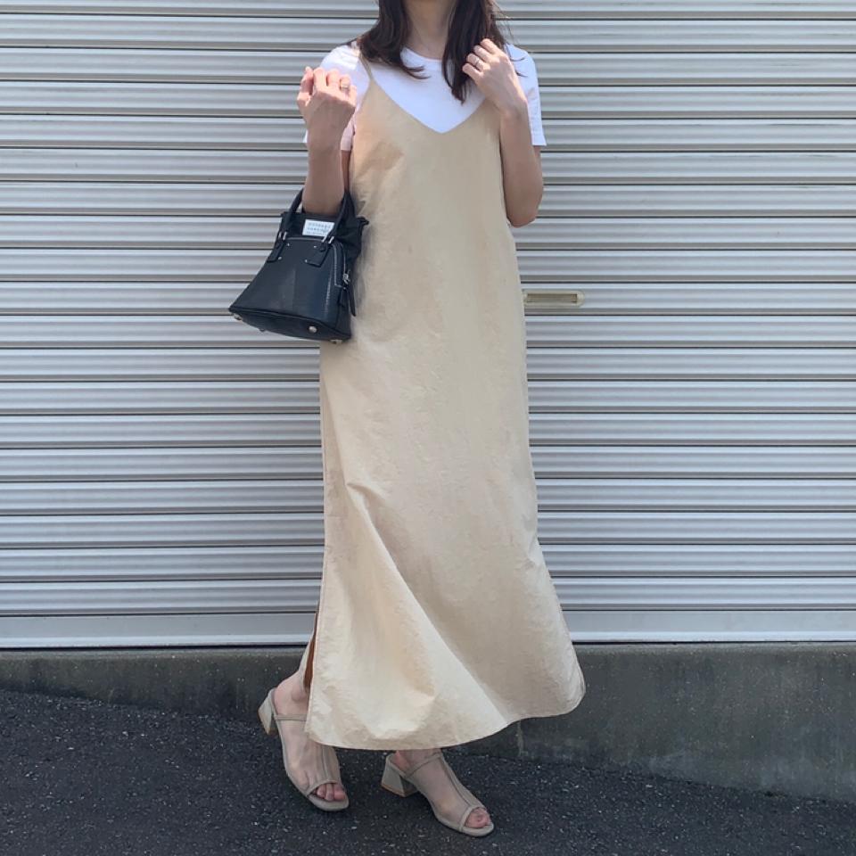 {{.FirstItem.Brand.Name}}({{.FirstItem.Brand.NameKana}})の「{{.FirstItem.Name}}」を使った{{.PostType}}