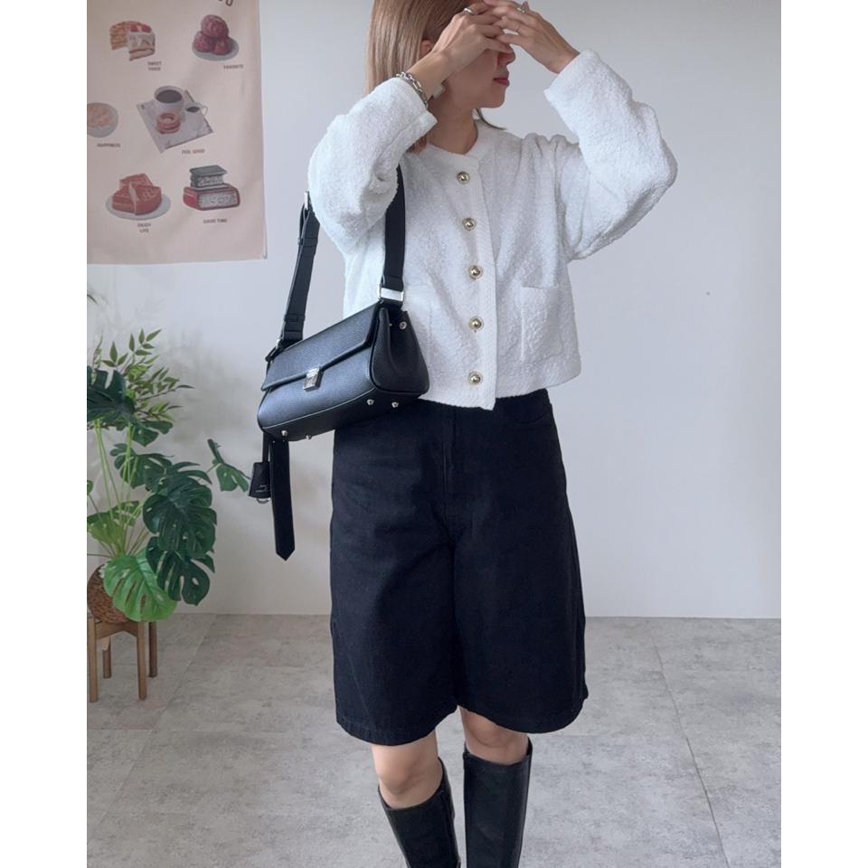 {{.FirstItem.Brand.Name}}({{.FirstItem.Brand.NameKana}})の「{{.FirstItem.Name}}」を使った{{.PostType}}