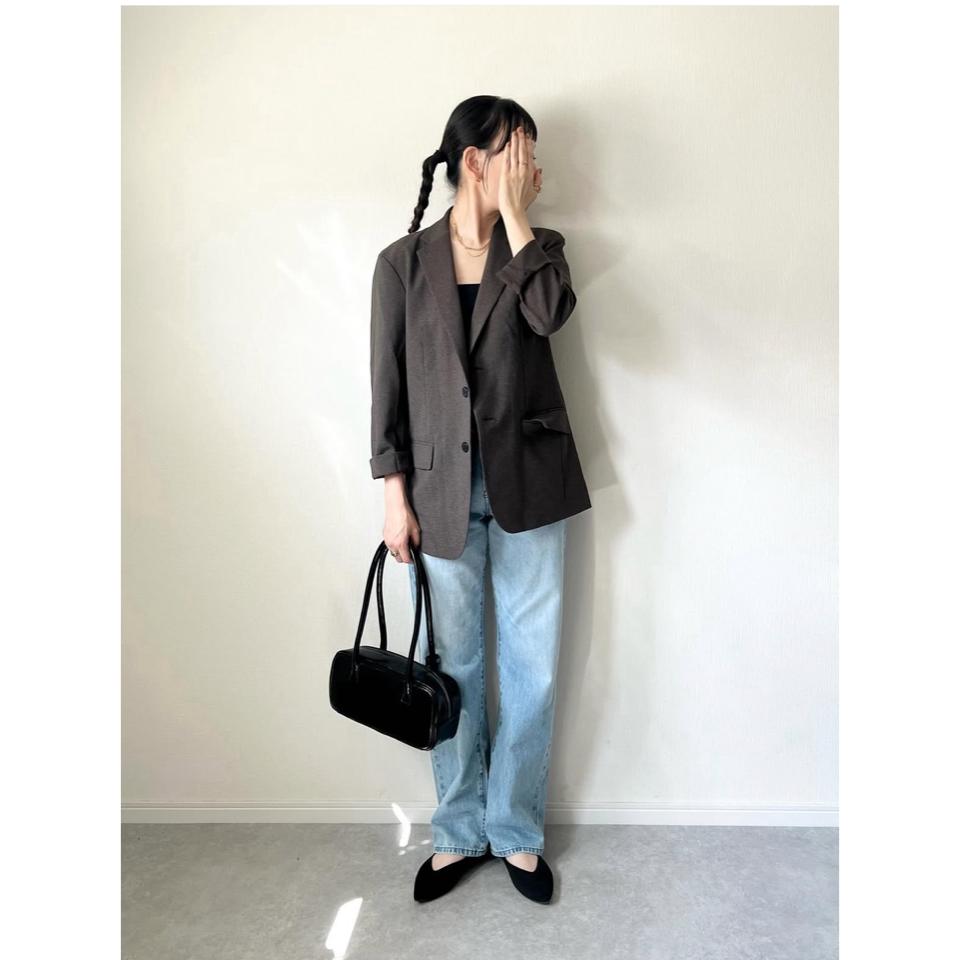 {{.FirstItem.Brand.Name}}({{.FirstItem.Brand.NameKana}})の「{{.FirstItem.Name}}」を使った{{.PostType}}