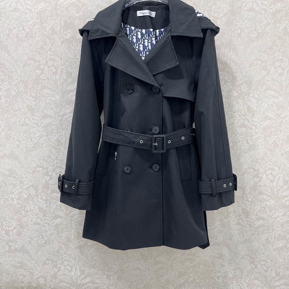 {{.FirstItem.Brand.Name}}({{.FirstItem.Brand.NameKana}})の「{{.FirstItem.Name}}」を使った{{.PostType}}