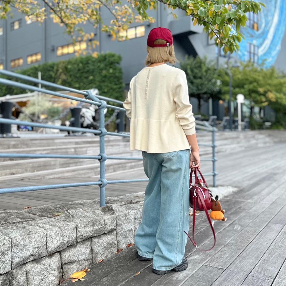 {{.FirstItem.Brand.Name}}({{.FirstItem.Brand.NameKana}})の「{{.FirstItem.Name}}」を使った{{.PostType}}